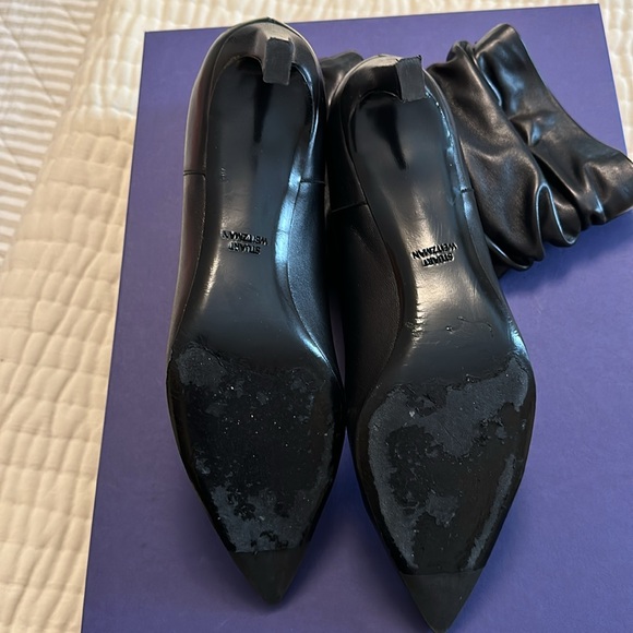 Gorgeous black short boots - Picture 2 of 3